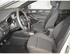 
										FORD FOCUS SPORTBREAK 1.0 ECOBOOST 125CV MHEV ST LINE full									