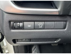 
										NISSAN QASHQAI 1.3 DIGT 160CV MHEV N-CONNECTA SKYLINE PACK XTRONIC full									
