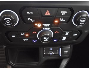 
										JEEP RENEGADE 1.0 120CV LIMITED full									