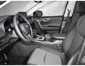 
										TOYOTA RAV4 2.5 E-CVT 218CV 220H ADVANCE full									