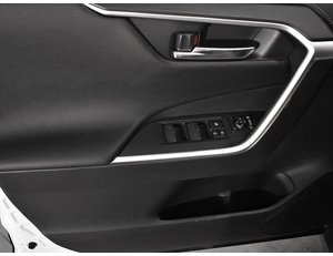 
										TOYOTA RAV4 2.5 E-CVT 218CV 220H ADVANCE full									