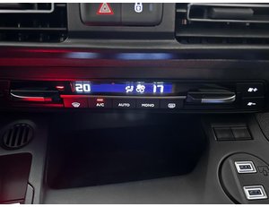 
										PEUGEOT RIFTER 1.5 BLUEHDI 130CV GT EAT8 full									