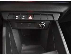 
										AUDI A1 SPORTBACK 1.0 TFSI 110CV 30 ADVANCED full									