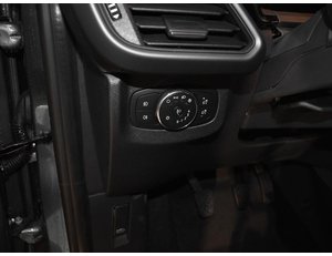 
										FORD TOURNEO COURIER 1.0 ECOBOOST 125CV ACTIVE full									