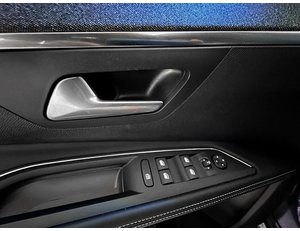
										PEUGEOT 5008 1.5 BLUEHDI 130CV ALLURE PACK EAT8 full									