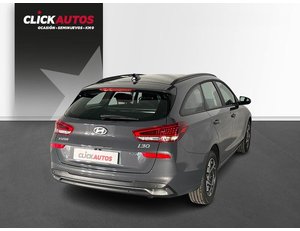 
										HYUNDAI I30 CW 1.0 TGDI 100CV 48V KLASS full									