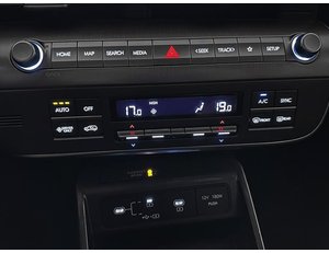 
										HYUNDAI KONA 1.6 GDI 141CV HEV MAXX DCT full									