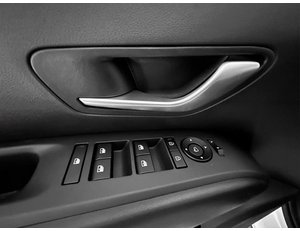 
										HYUNDAI TUCSON NEW 1.6 TGDI 160CV 48V DT MAXX full									