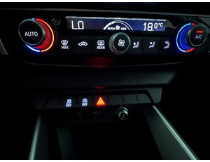 
										AUDI A1 SPORTBACK 1.0 TFSI 95CV 25 ADRENALIN full									