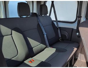 
										RENAULT TRAFIC 2.0 DCI 150CV COMBI AUTHENTIC ENERGY BLUE 9PLAZAS full									