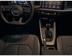
										AUDI A1 SPORTBACK 1.0 TFSI 115CV 30 ADRENALIN STRONIC full									