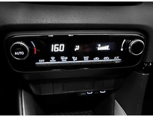 
										TOYOTA YARIS 1.5 E-CVT 120CV 120H ACTIVE TECH full									