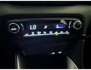 
										TOYOTA YARIS 1.5 E-CVT 120CV 120H ACTIVE TECH full									