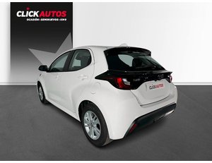 
										TOYOTA YARIS 1.5 E-CVT 120CV 120H BUSINESS PLUS full									