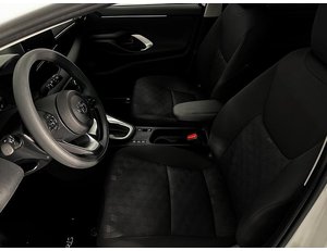 
										TOYOTA YARIS 1.5 E-CVT 120CV 120H BUSINESS PLUS full									