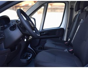 
										PEUGEOT BOXER 2.2 BLUEHDI 140CV VAN L3H2 full									