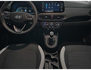 
										HYUNDAI I10 1.0 MPI 63CV ESSENCE CONNECT full									