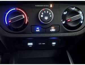 
										HYUNDAI I10 1.0 MPI 63CV ESSENCE CONNECT full									