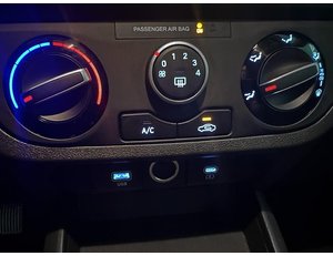 
										HYUNDAI I10 1.0 MPI 63CV ESSENCE CONNECT full									