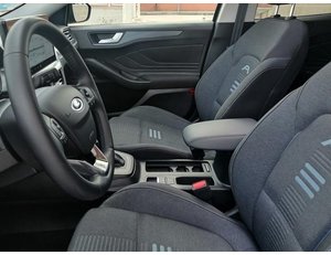 
										FORD FOCUS SPORTBREAK 1.0 ECOBOOST 155CV MHEV ACTIVE AUT full									
