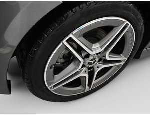 
										MERCEDES BENZ CLASE A 2.0 150CV 200D AMG LINE PREMIUM full									