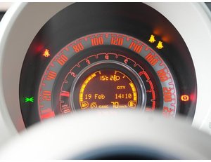 
										FIAT 500 1.0 HYBRID 70CV CLUB full									