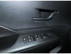 
										HYUNDAI KONA 1.6 GDI 129CV HEV MAXX DCT full									