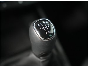 
										SKODA KAMIQ 1.0 TSI 95CV SELECTION full									