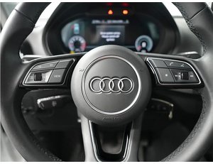 
										AUDI Q3 Q2 1.0 TFSI 115CV 30 EDITION full									