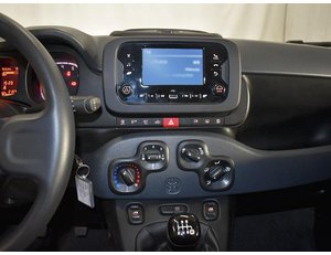 
										FIAT PANDA 1.0 70CV HYBRID full									