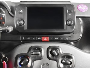 
										FIAT PANDA 1.0 GSE 70CV CITY LIFE HYBRID CONNECT full									