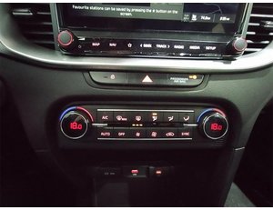 
										KIA CEED 1.0 TGDI 100CV DRIVE full									