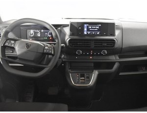 
										PEUGEOT EXPERT COMBI 2.0 BLUEHDI 180CV STANDAR EAT8 9P full									