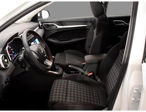
										MG ZS 1.5 106CV COMFORT MT full									