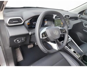 
										MG ZS 1.5 HYBRID 197CV LUXURY AT full									