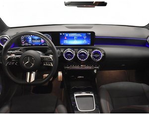 
										MERCEDES BENZ CLASE A 1.3 136CV 180 AMG LINE full									
