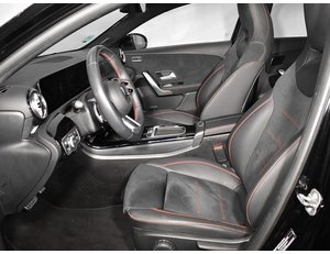 
										MERCEDES BENZ CLASE A 1.9 116CV 180D AMG LINE full									