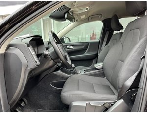 
										VOLVO XC40 2.0 D3 full									