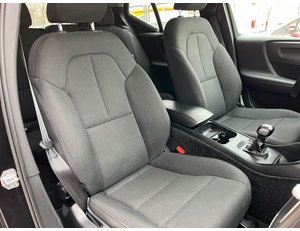 
										VOLVO XC40 2.0 D3 full									