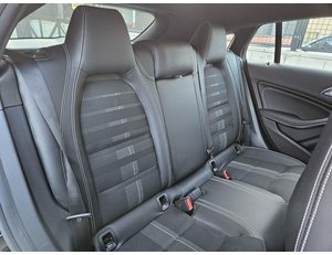 
										MERCEDES BENZ CLASE CLA MERCEDES-BENZ SB 200 D BUSINESS SOLUTION AUTO full									