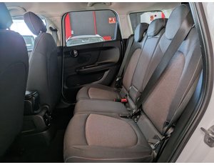 
										MINI COUNTRYMAN 1.5 D ONE full									