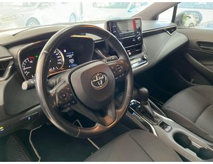 
										TOYOTA COROLLA 1.8 125H BUSINESS PLUS E-CVT full									