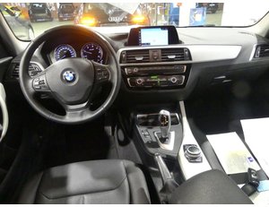 
										BMW SERIE 1 118DA AUT full									