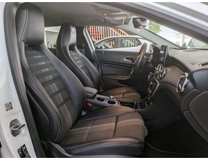 
										MERCEDES BENZ CLASE GLA MERCEDES-BENZ 200D 7G-DCT AUTO full									