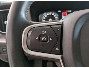 
										VOLVO XC60 2.0 D3 MOMENTUM MANUAL full									