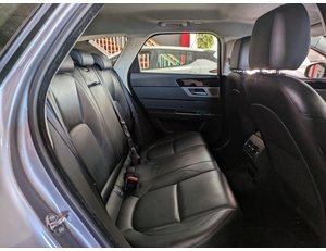 
										JAGUAR XF SPORTBRAKE 2.0 D E-PERFORMANCE PRESTIGE full									