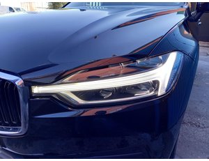 
										VOLVO XC60 2.0 D3 MOMENTUM PRO ADBLUE full									
