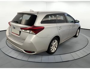
										TOYOTA AURIS FAMILIAR 1.8 140H ACTIVE TOURING SPORTS full									