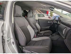 
										TOYOTA AURIS FAMILIAR 1.8 140H ACTIVE TOURING SPORTS full									