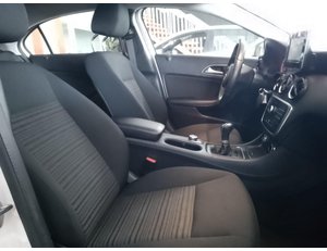 
										MERCEDES BENZ CLASE A MERCEDES-BENZ 180D BE EDITION full									